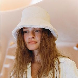 Lack of Color Puffer Bucket - Cream